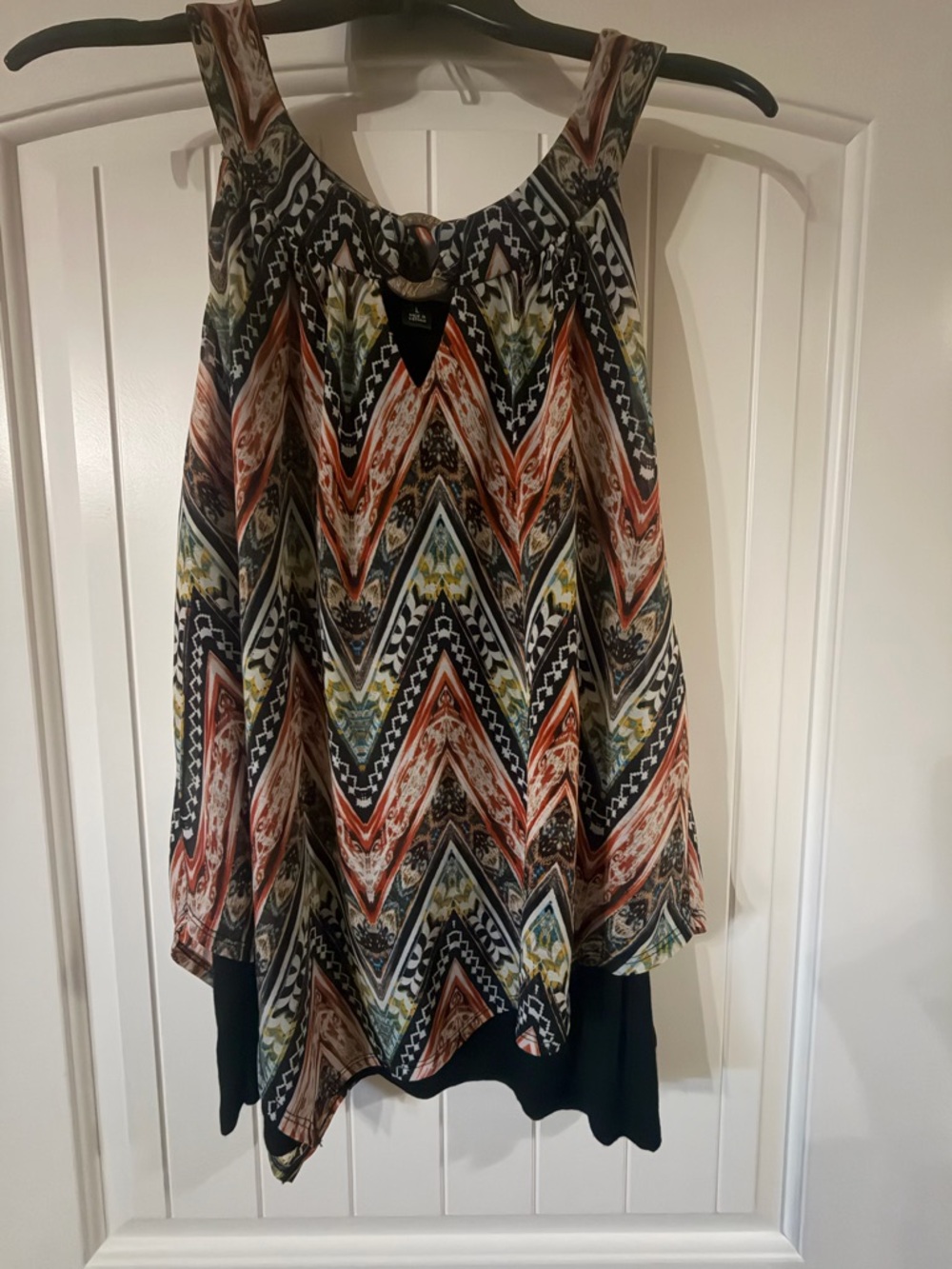 AB Studio Multicolor Chevron Sleeveless Tunic Top